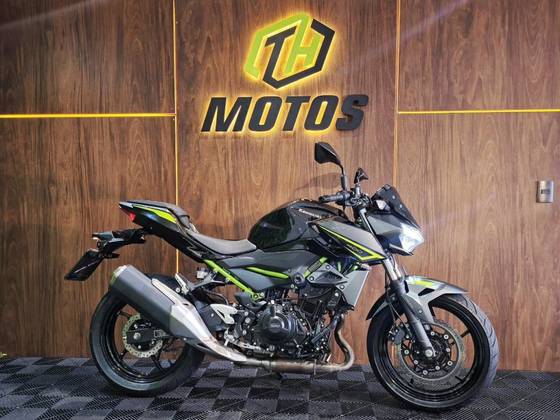 KAWASAKI Z400 